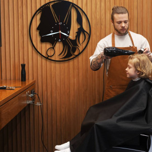 Zegar do salonu fryzjerskiego – wzór FR02
