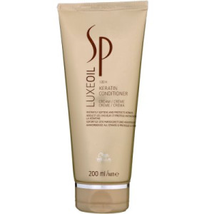 Wella SP Luxe Oil Keratin 200 ml Conditioner für sofortige Geschmeidigkeit