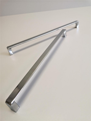Uchwyt UU52 320 mm chrom połysk