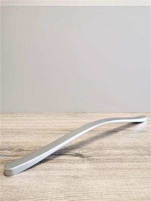 Uchwyt UU16 320 mm chrom mat, aluminium