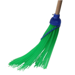 Miotła czarownica włosie plastik "D" + kij