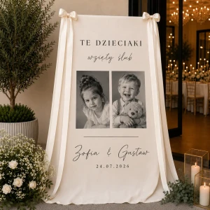 Tablica powitalna na materiale „Te dzieciaki wzięły ślub” – personalizowana tablica weselna ze zdjęciami