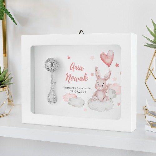 Srebrna grzechotka w ramce z nadrukiem na chrzest - Króliczek