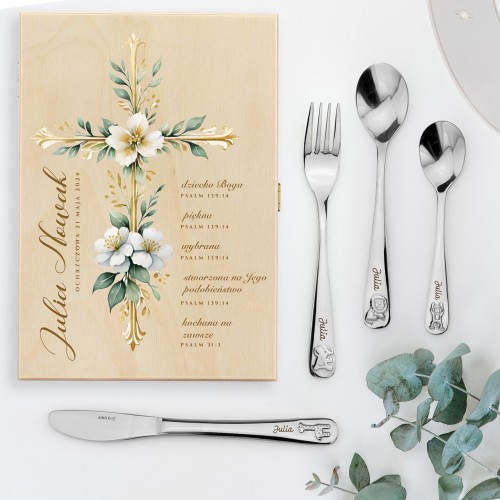 Sztućce dla dzieci z grawerem w drewnianym pudełku na chrzest - Lilie