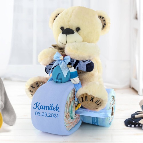 Trójkołowiec z pampersów 3 z haftem imienia dla dziecka - Młody kierowca