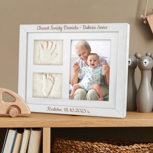 Ramka 3D z odlewem gipsowym z grawerem na chrzest - Wnuczek
