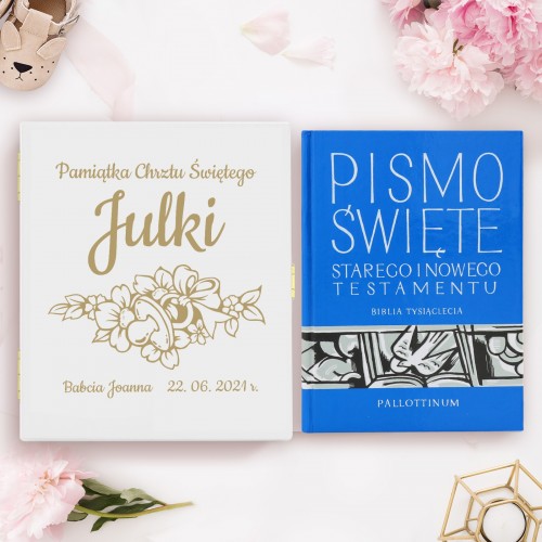 Pismo Święte Stary i Nowy Testament w szkatułce z grawerem - Święta księga