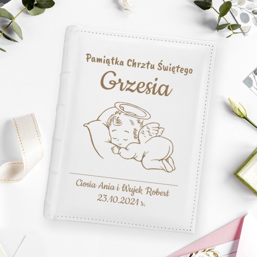 Biały album na zdjęcia na prezent z okazji chrztu dla dziecka