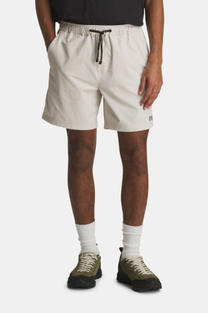 Picture Lenu Stretch Shorts Wit L