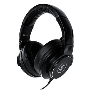 Mackie  MC-150