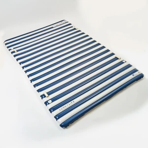 Sunnylife duży materac XXL Mata Wodna Party Pad Marine Stripe 260 x 196 cm
