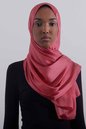 Pearl Hijab In Pink | Stylish and Comfortable Modest Fashion | Rabaya