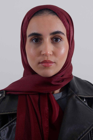 Pearl Hijab Hijab In Maroon | Stylish and Comfortable Modest Fashion | Rabaya