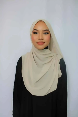 Italian Crinkle Hijab in Biscuit Cream | Casual Hijab | Modest Wear Fashion & Clothing | Rabaya