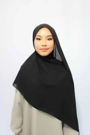 Italian Crinkle Hijab in Black | Casual Hijab | Modest Wear Fashion & Clothing | Rabaya