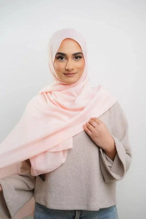 Soft Linen Hijab in Pink | Modern Casual Hijabs | High Quality Daily Wear Modest Clothing | Rabaya