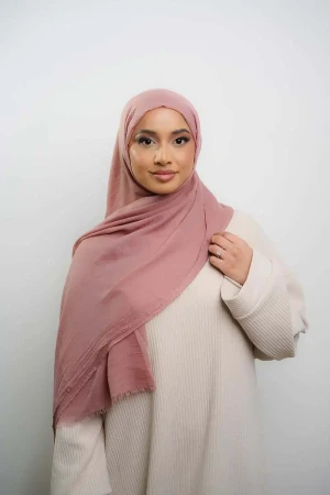 Summer Cotton Maxi Hijab In Dusty pink | Stylish and Comfortable Modest Fashion | Rabaya