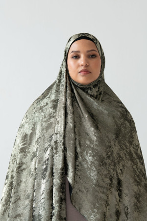 Textured Shimmer Hijab in Black and Gold | Stylish Hijabs for Women | Modest Fashion & Clothing | Rabaya