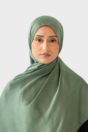 Glossy Silk | Leafy Green