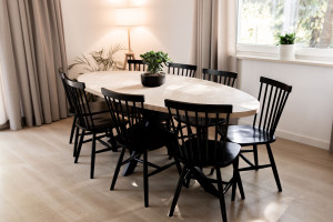 Ovaler Volden Fishbone Tisch mit Matrix Bein