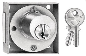 Serrure V135 V5 diamètre 25 mm gauche carré 20 mm profondeur 28 mm VACHETTE 11318000