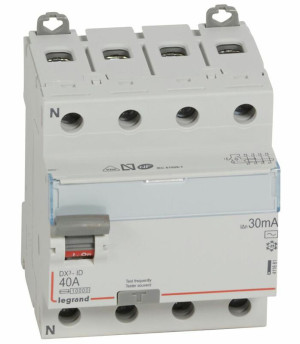 Interrupteur différentiel DX³-ID arrivée haute et départ bas à vis 4P 400 V type AC 4 modules 30 mA 40 A LEGRAND 411661