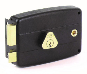 Serrure monopoint en applique horizontale à fouillot 45 mm gauche CISA 3005014000