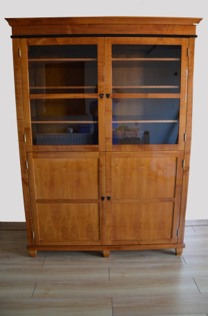 V25 Biedermeier Vitrine 158x220 cm