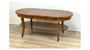 Ovale Biedermeier-Couchtisch aus Kirschholz (L1)