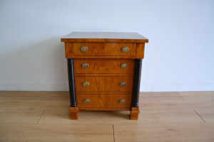 B34 Biedermeier-Kommode