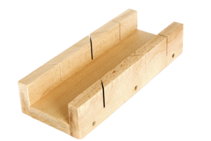 Skrzynka uciosowa drewniana 450x110 mm