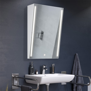 Specchio LED reclinabile Omi