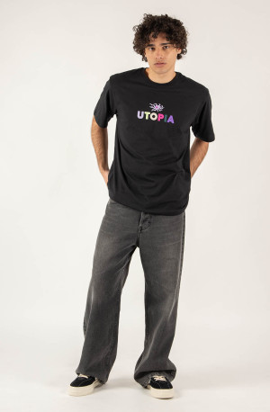Kaotiko Utopia Black T-shirt AP032-02-G002