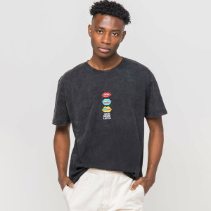 Kaotiko Mouth Colors Washed T-shirt