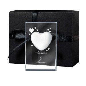 3D Herz im Glas mit Wunschgravur – Personalisiertes und romantisches Liebes-Geschenk zum Hochzeitstag oder Valentinstag, Größe M