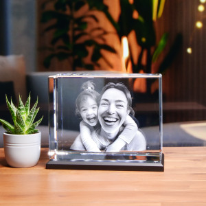3D Glasfoto – Dein Bild als Glasgravur | Individuelles Geschenk im Kristallglas | 15x20x10cm Querformat | LOOXIS