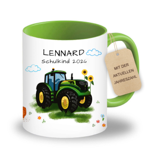 Personalisierte Tasse zur Einschulung mit lustigem Motiv und deinem Namen, Motiv Traktor, Farbe Grün, Geschenk für Schulkind, Kindergartenkind | 