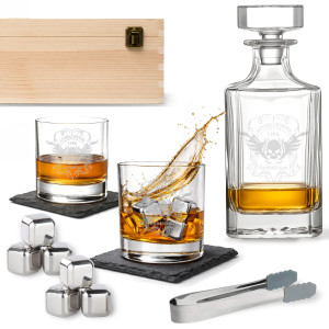 Personalisiertes Whisky-Geschenkset mit Gravur – Flasche, Gläser & Stein-Eiswürfel, Edles Set mit Lasergravur als Geschenk für Männer, Set 2, Motiv 2 