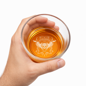 Personalisiertes Whiskyglas mit Bodengravur – individuell gestaltbar mit Name oder Wunschmotiv - Motiv 2 - 250ml - Geschenkidee für Männer | LOOXIS