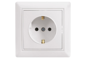 illuminON Alfa Πρίζα Σούκο 16Α Λευκή με Πλαίσιο