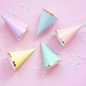 CZAPECZKI na urodzinki/baby shower KOLOROWE ze złotym brzegiem 6szt