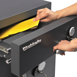 Sejf z szufladą wrzutową Chubbsafes ProGuard DT 180