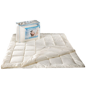 Kołdra Aksamitna 4 pory roku kremowa SELSEY