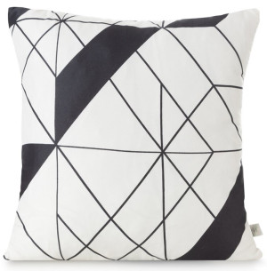 Poszewka na poduszkę Geo 40x40 cm czarno-beżowa SELSEY