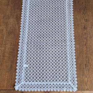 Gipiurowy bieżnik 50x100 w kolorze białym