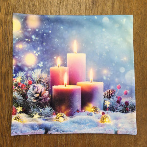 Bożonarodzeniowa poszewka dekoracyjna Fioletowe świece