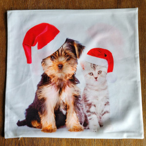 Bożonarodzeniowa poszewka dekoracyjna Świąteczny piesek i kotek