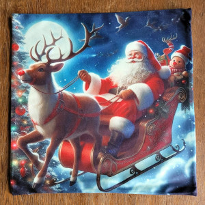 Bożonarodzeniowa poszewka dekoracyjna Święty Mikołaj na saniach