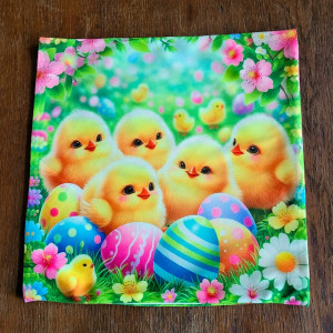 Wielkanocna poszewka dekoracyjna Wielkanocne kurczaczki