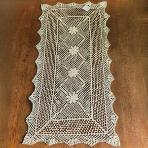 Bieżnik szydełkowy 60x120 w kolorze beżowym „Klara"